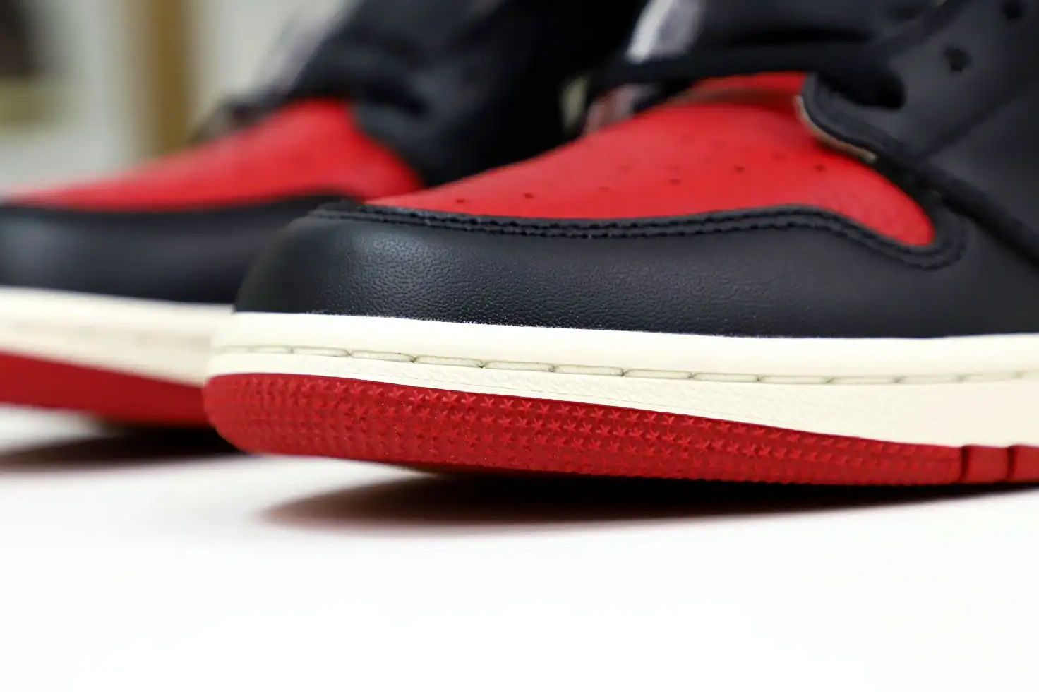 1 RETRO JORDAN 'BRED OG Kimikick AIR HIGH TOE' 0512